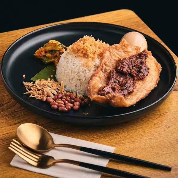 bugis food: Husk Nasi Lemak