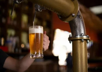 11 best sports bars in singapore to cheer on your favourite teams