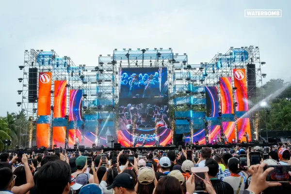 music festivals in asia: Waterbomb Singapore