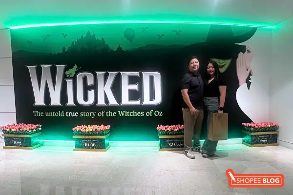 quiet photo spot wicked musical sands theatre