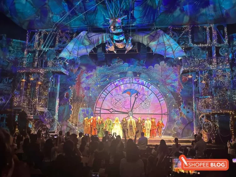 wicked musical review