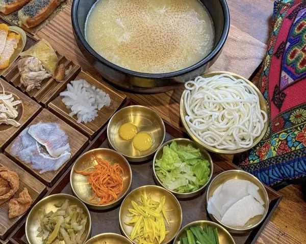 Crossing the Bridge Rice Noodles