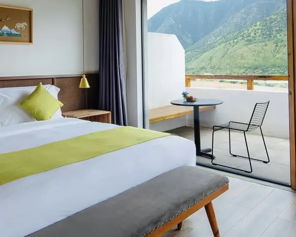 yunnan's itinerary: stay at LUX Tea Horse Road Lijiang