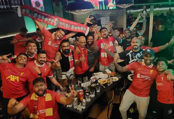 best sports bars singapore - al capone