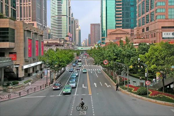 shanghai shopping: Huaihai Road