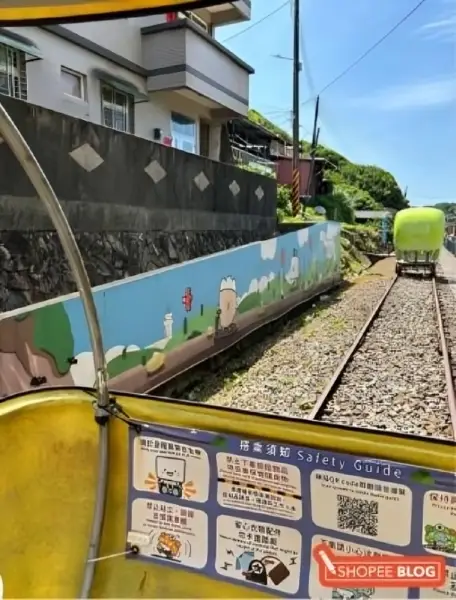 shen'ao rail bike things to do in taiwan 