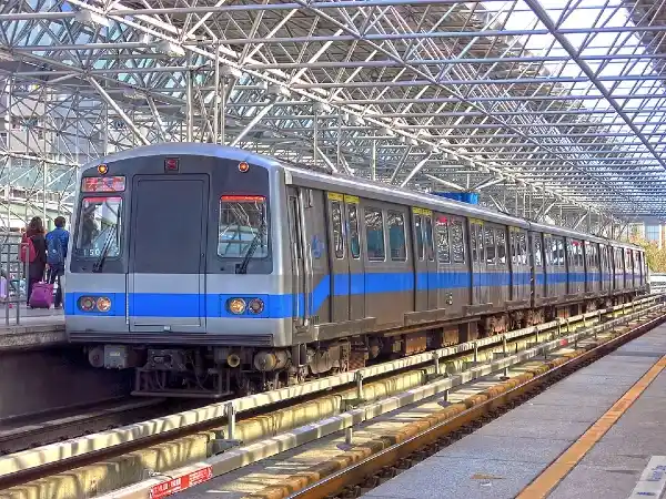 taipei metro: convenient travel within taipei city and new taipei city transport in taiwan
