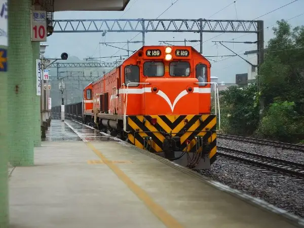 taiwan railway (tra): an extensive network for shorter distances transport in taiwan