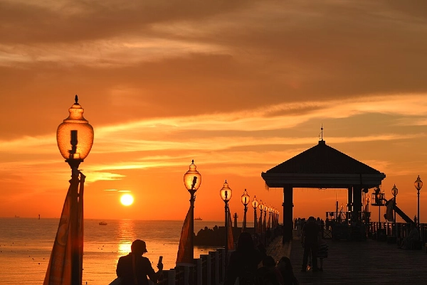 tamsui fisherman's wharf things to do in taiwan