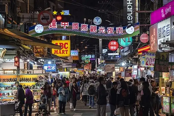 what are some tips for visiting night markets in taiwan best night markets in taiwan