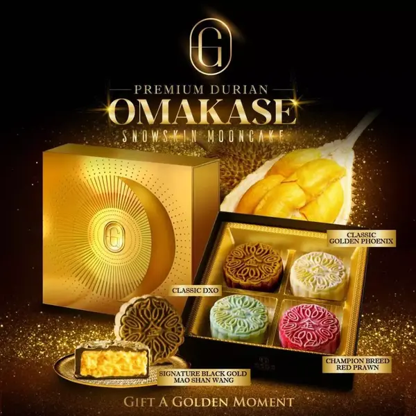 Golden Moments Omakase Durian Snowskin Mooncake