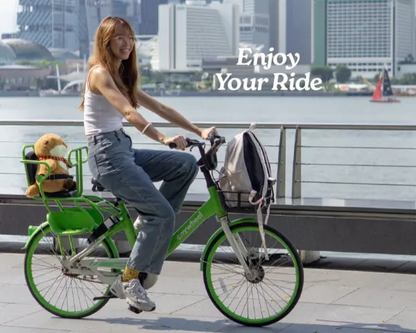 what to do in singapore at night for free: Night cycling around Marina Bay