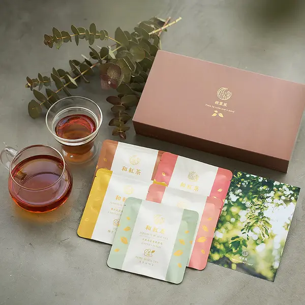 teachers day gift ideas for female: Tea Gift Set