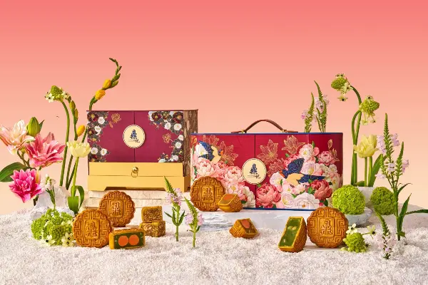 Ding Bakery - best traditional mooncake singapore