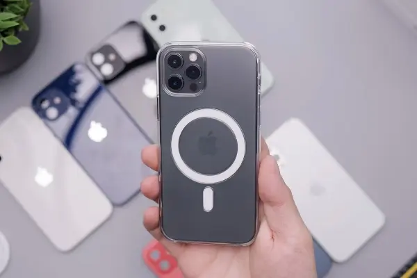 best iphone case singapore: What iPhone case has the most protection