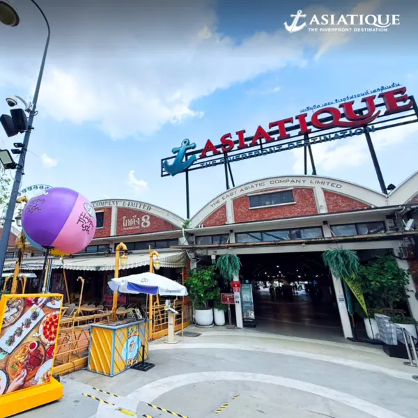 where to go in bangkok Asiatique The Riverfront