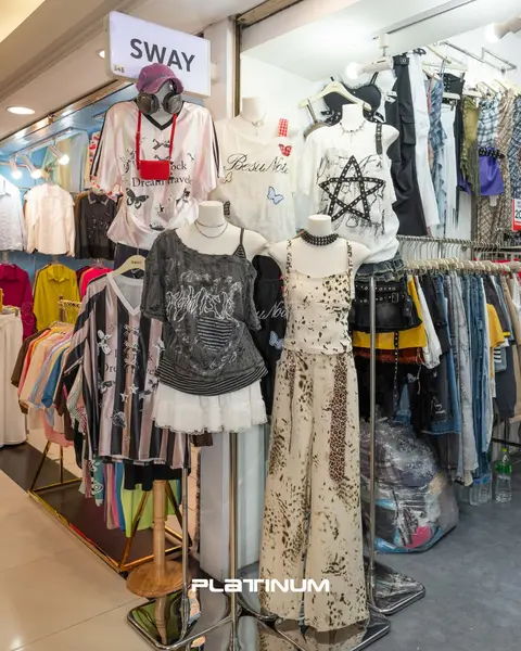 top things to do in bangkok shopping at Platinum Fashion Mall