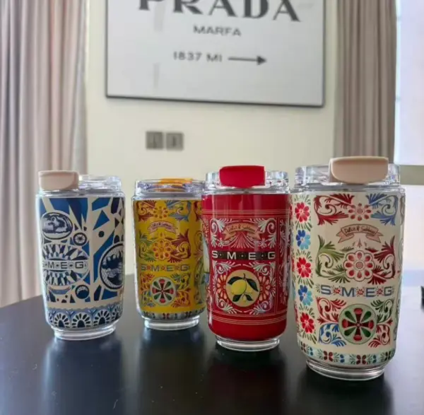 secret santa gift idea under $30 SMEG Retro Coffee Cup