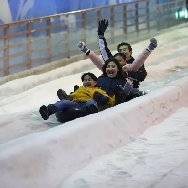 children's activities december singapore Snow City