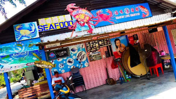 season live seafood lunch by jetty pulau ubin