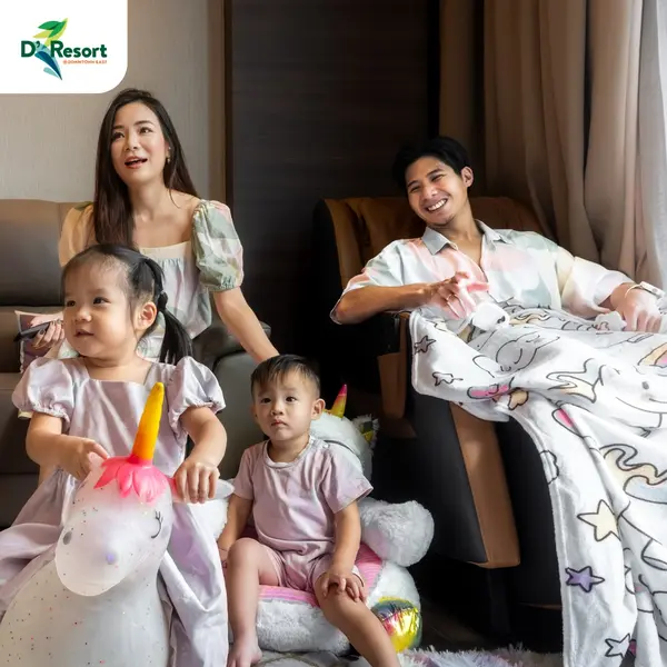 children's activities december unicorn Christmas at Downtown East