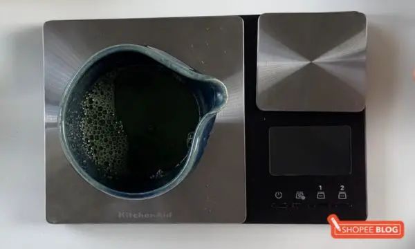 how to make matcha add hot water