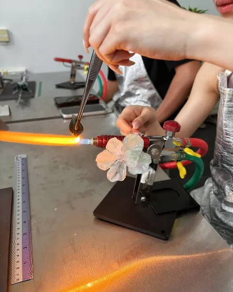 Where to use Culture Pass: Floral Lampworking Workshop