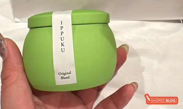 ippuku and matcha powder