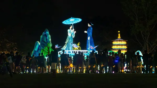 See lanterns, stars and outdoor movies at Lights by the Lake